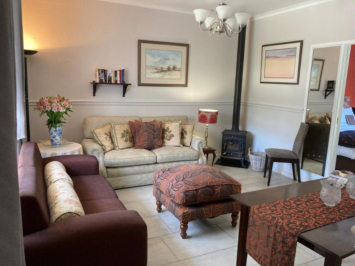 Brown Jug Guest House Hermanus Exterior photo