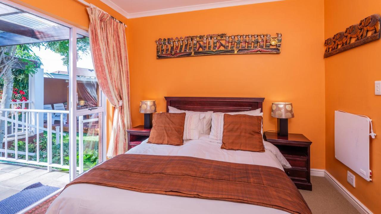 Brown Jug Guest House Hermanus Exterior photo