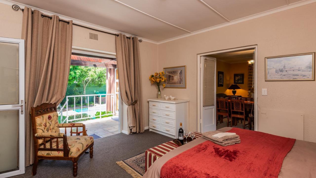 Brown Jug Guest House Hermanus Exterior photo