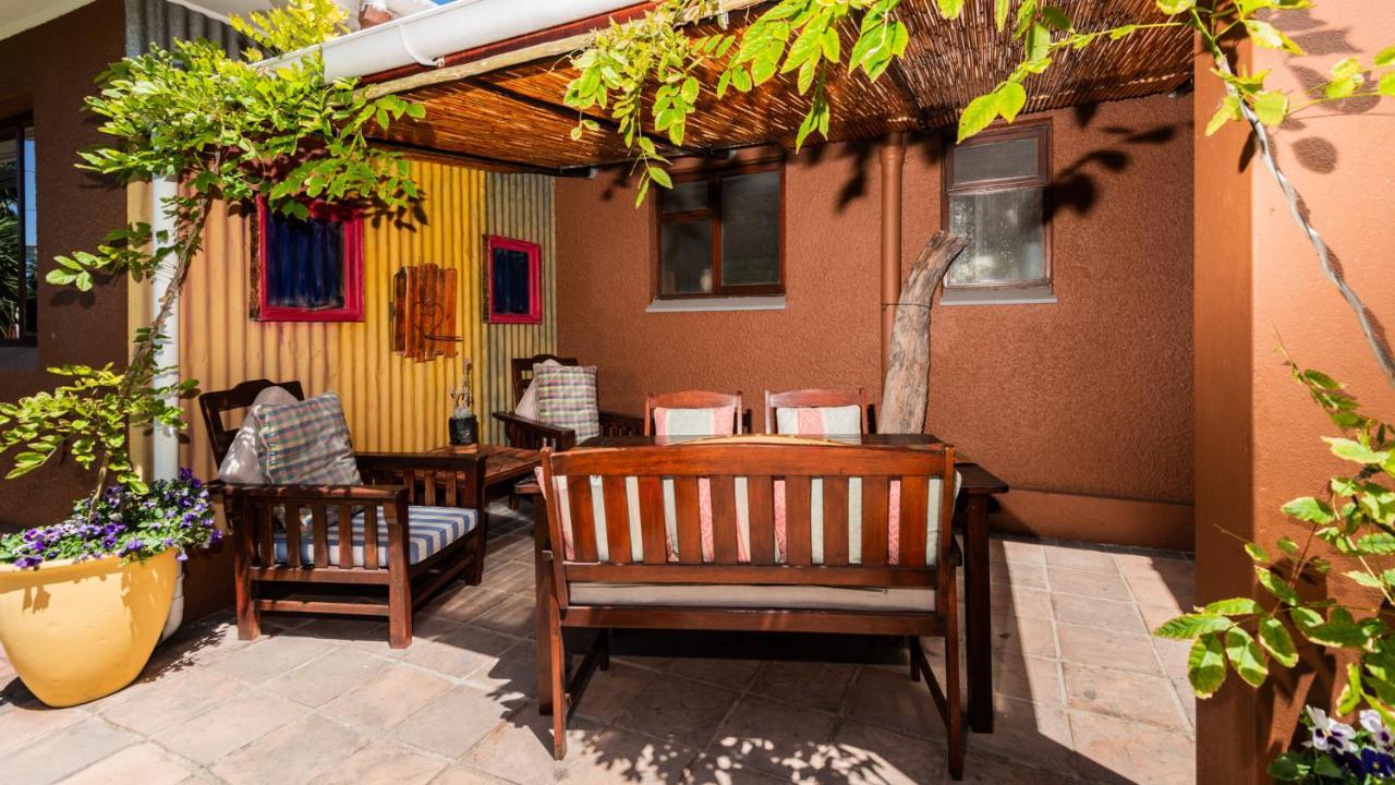 Brown Jug Guest House Hermanus Exterior photo