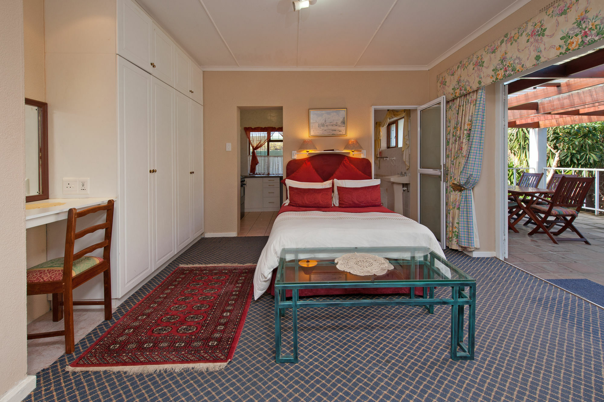Brown Jug Guest House Hermanus Exterior photo