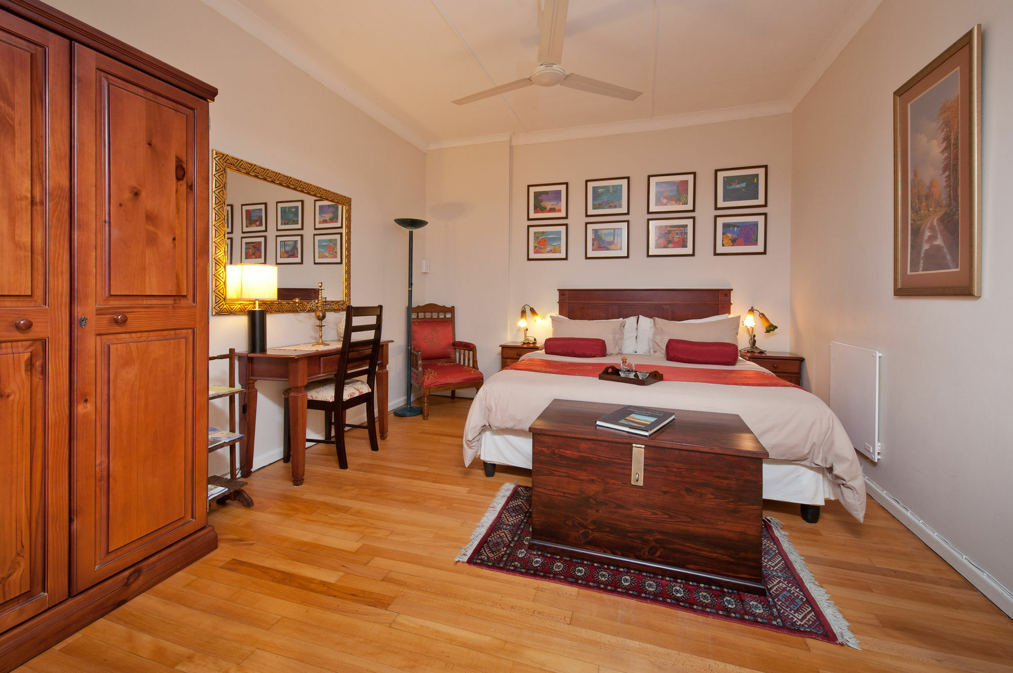 Brown Jug Guest House Hermanus Exterior photo